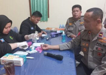 Polsek Cibarusah Polres Metro Bekasi Gelar Pemeriksaan Kesehatan Bagi Personel, Wujudkan Kesehatan Optimal untuk Pelayanan Masyarakat!