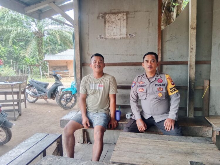 Warung Kopi Jadi Sarana Polisi dan Warga Perkuat Silaturahmi”