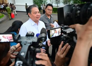 Presiden Prabowo Pimpin Rapat Terbatas, Bahas Stabilitas dan Stimulus Ekonomi