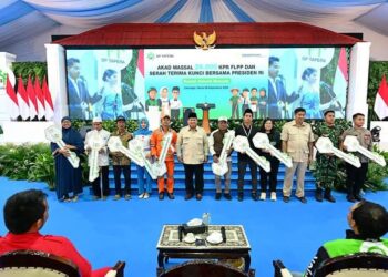 Presiden Prabowo Resmikan Akad Massal 26 Ribu KPR FLPP, Bukti Negara Hadir untuk Rakyat Kecil