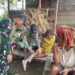 Satgas Yonif 131/Brajasakti Berikan Pelayanan Kesehatan ke Rumah Warga Kampung Pitewi Perbatasan Papua