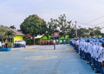 Wakili Kapolres Mesuji Kasat Binmas Gelar Kegiatan Preventif dan Preemtif di SMK Negeri 01 Simpang Pematang