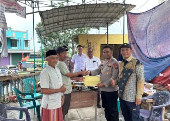 Ngobarmas di Batu Kramat, Kapolres Tanggamus Silaturahmi dengan Pengurus Masjid