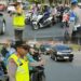 Kapolsek Cikarang Selatan Turun Langsung Atur Lalu Lintas di Pagi Hari
