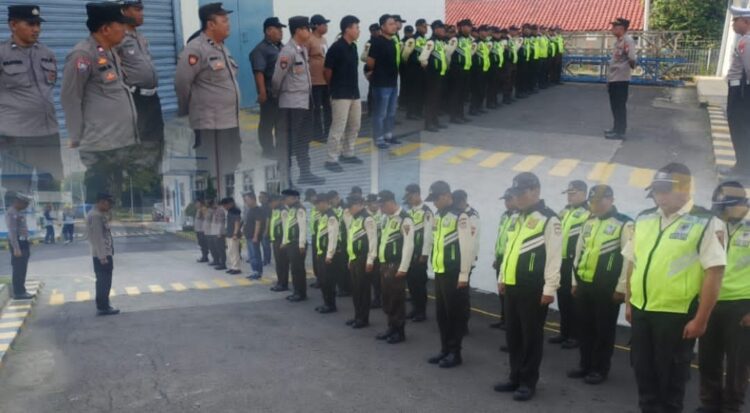 Pemuda Pancasila Cikarang Selatan Gelar Aksi Damai di PT Yanjin, Polisi Lakukan Pengamanan Humanis