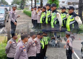 Polsek Cikarang Selatan Gelar Apel Pengamanan Pemberangkatan Masa Buruh ke Botanical Garden Jababeka