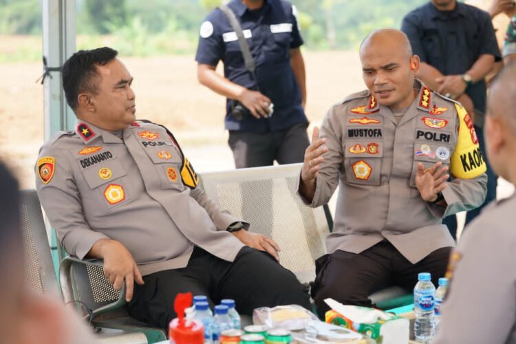 Wakapolda Metro Jaya Tinjau Lahan Ketahanan Pangan di Cikarang Pusat, Tekankan Pengembangan Program untuk Stabilitas Ekonomi