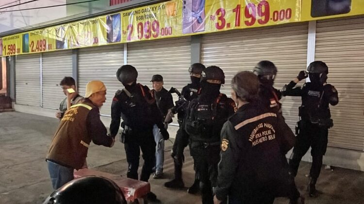 Brimob Batalyon D Pelopor Gelar Patroli Antisipasi Tawuran dan Balap Liar di Wilayah Kabupaten Bekasi