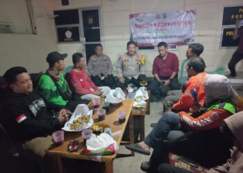 Kapolsek Babelan Jalin Silaturahmi dengan Komunitas Ojek Online ‘PUMA’, Persiapan Apel Kebangsaan Ojol