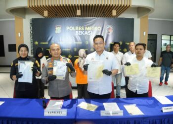 Satreskrim Polres Metro Bekasi Ungkap Mega Kasus Penipuan & Penggelapan Kavling Fiktif Rugikan 58 Korban Senilai Rp 3 Miliar
