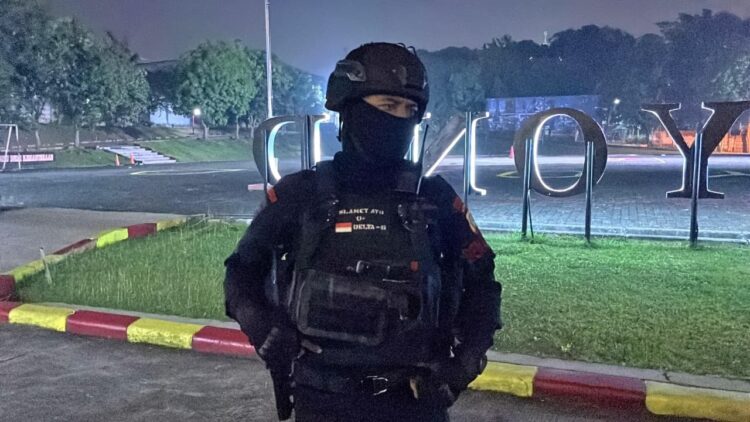 Brimob Yon D Pelopor Gelar Patroli Malam di Kabupaten Bekasi, Antisipasi Tawuran dan Balap Liar