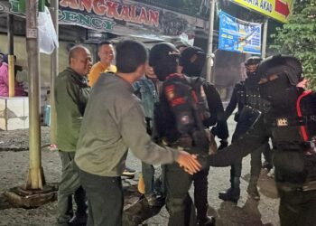 Brimob Batalyon D Pelopor Gelar Patroli Malam, Antisipasi Tawuran dan Balap Liar di Kabupaten Bekasi