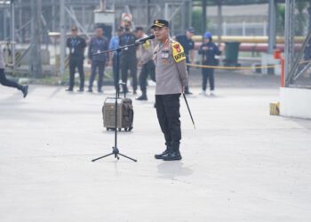 Polres Metro Bekasi Kawal Aksi Unjuk Rasa di PT. Multistrada Arah Sarana Tbk Cikarang Timur