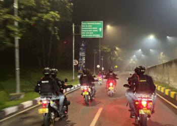 Brimob Gelar Patroli Malam di Wilayah Bekasi, Antisipasi Tawuran dan Balap Liar