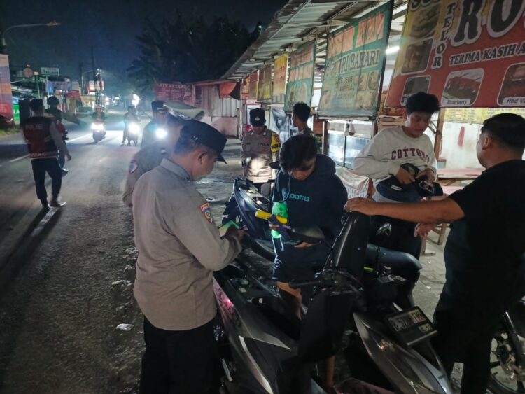  Polsek Babelan Gencarkan Operasi Kejahatan Jalanan dan Antisipasi Gangguan Kamtibmas   