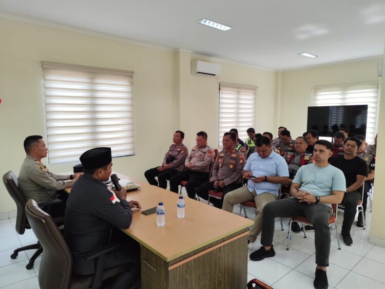 Biro SDM Polda Metro Jaya Gelar Pembinaan Rohani dan Mental di Polsek Cikarang Pusat