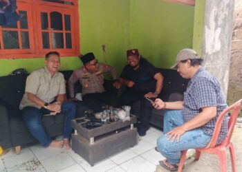 Kapolsek Cikarang Selatan Kunjungi Rumah Duka Diah Fadillah, Adek Ketua Korwil Ojek Online Kab. Bekasi