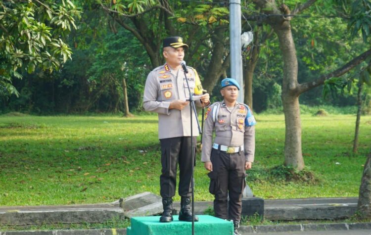 Kapolres Metro Bekasi Pimpin Apel Gabungan Satpam Jababeka untuk Kesiapan PAM Nataru 2025–2026