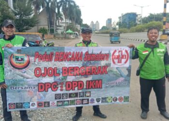 URC Bergerak Dan komunitas Ojek Online Gelar Aksi Kemanusiaan untuk Korban Bencana di Sumatera