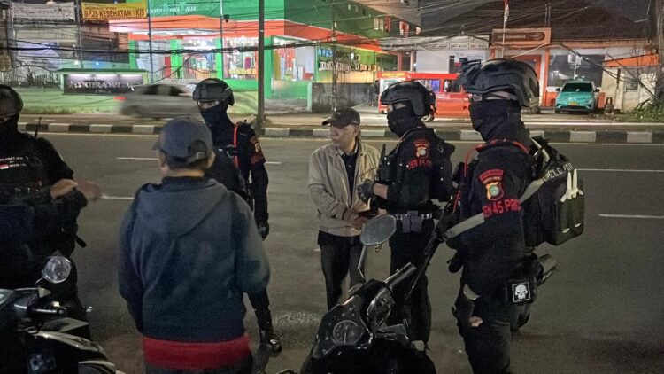 Patroli Rayonisasi Brimob Bekasi Antisipasi Tawuran dan Balap Liar, Situasi Wilayah Kondusif