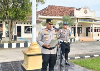 Operasi Lilin 2025: Kapolres Mesuji Pimpin Apel Gelar Pasukan Pengamanan Malam Pergantian Tahun