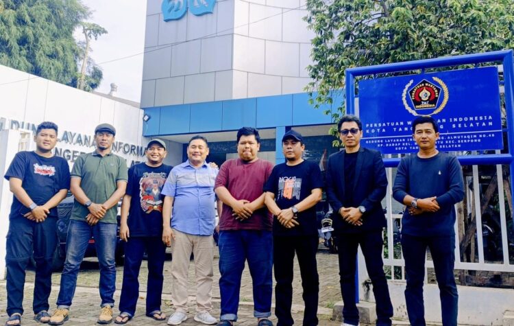 Penguatan Organisasi, Ketua PWI Banten Rian Nopandra Kunjungi Sekretariat PWI Kota Tangsel