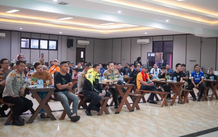 Kapolres Bogor Gelar Nobar Persib vs Persija, Perkuat Silaturahmi dan Jaga Kondusivitas