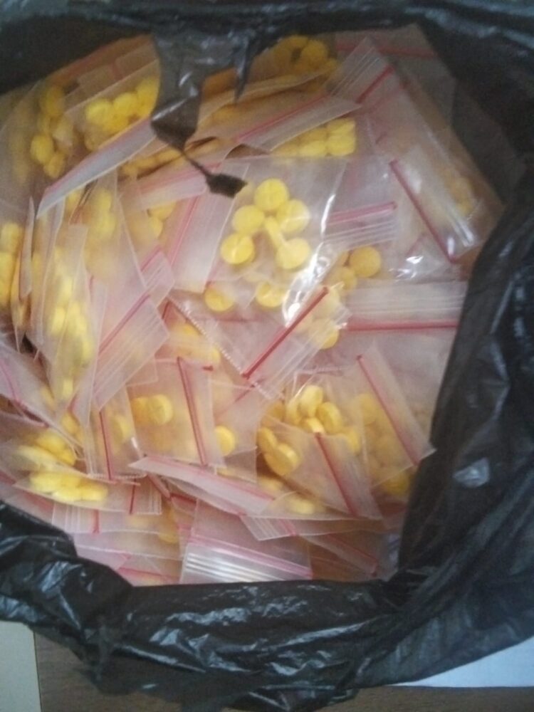 Edarkan Obat Keras Tanpa Izin, Warung Berkedok Toko Ponsel di Cikarang Selatan Digerebek Polisi