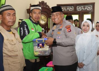 Teguhkan Iman Personel, Polresta Tangerang Peringati Isra Mi’raj dan Salurkan Bantuan Sosial