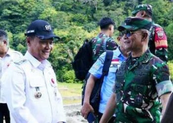 Kepala Staf Umum TNI, Letjen TNI Richard Taruli Horja Tampubolon Melaksanakan Kunjungan Kerja ke Desa Sampetua