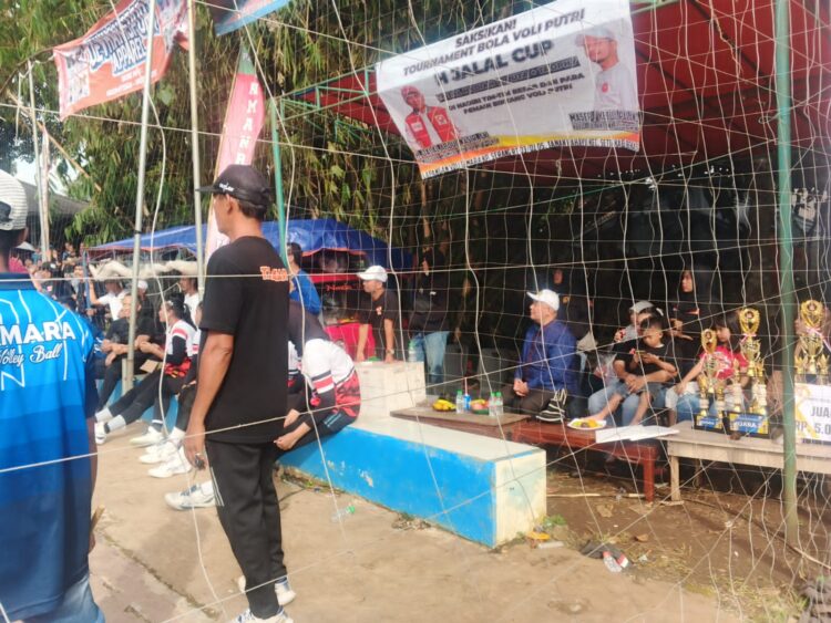 Turnamen Bola Voli H Jalal Cup Dimeriahkan 16 Tim Putri Bersaing Merebutkan Gelar Juara di Lapangan Tamara Setu