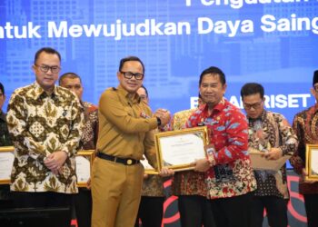 Wamendagri Bima Arya: Ekosistem Inovasi Daerah Kunci Indonesia Keluar dari Middle Income Trap