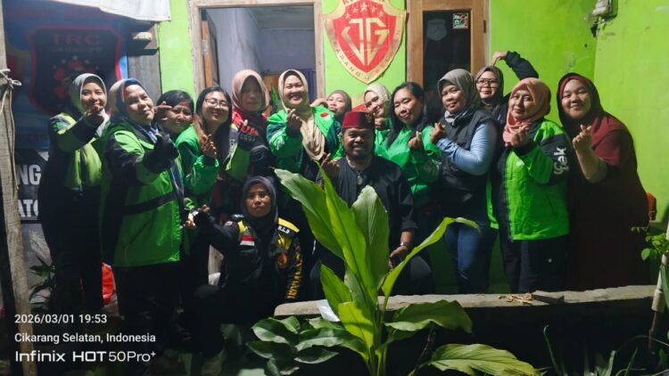 Korwil Ojol Kabupaten Bekasi Gelar Bukber dengan Anggota Silaturahmi Jenius Girl yang Mayoritas Single Mom,    