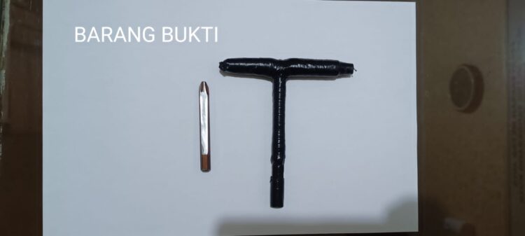 Belum Sempat Kabur, Eksekutor Curanmor Ditangkap Warga dan Diserahkan ke Polsek Cipondoh