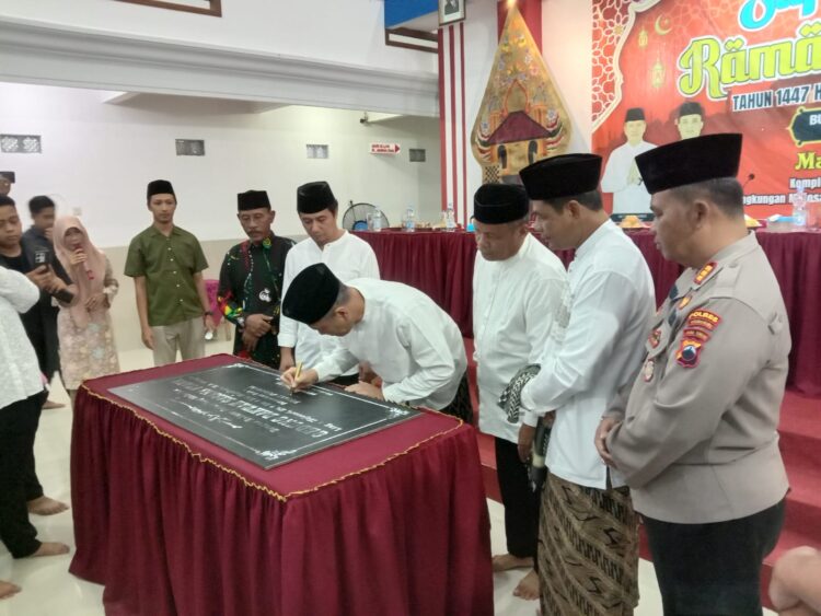 Safari Ramadan di Eromoko, Bupati Wonogiri Resmikan Gedung Dakwah dan Serahkan Tali Asih