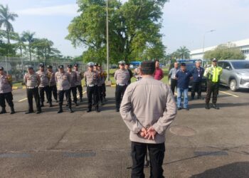 Polisi Amankan Aksi Unjuk Rasa KC FSPMI di Kawasan Industri EJIP Cikarang Selatan