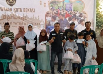Forum Warga Kota Bekasi (FWKB) Gelar Santunan 200 Anak Yatim dan Dhuafa.