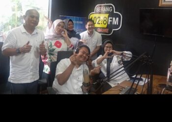 Propam Polda Banten Permudah Layanan Pengaduan Masyarakat Melalui QR Code dalam Talkshow Radio Serang Gawe