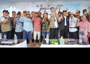 Dirut BULOG Panen Raya di Jawa Timur, Optimistis Mendukung Capaian Target 4 Juta Ton Setara Beras Tahun 2026