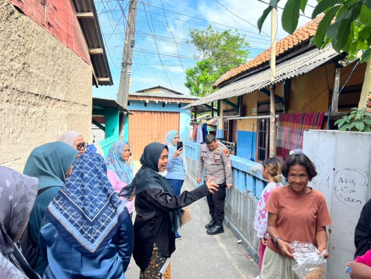 Tak Ada Kata Gentar, Bunda Kapolres Kembali Beraksi dan Pimpin Langsung Operasi Senyap Sikat Peredaran Narkoba Kampung Kavling