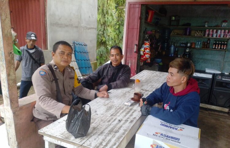 Perkuat Keamanan, Bhabinkamtibmas Gelar Patroli Sambang ke Warga Binaan