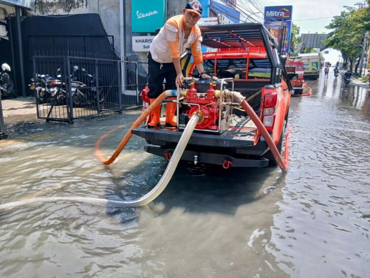 BPBD Jateng Gercep Tangani Banjir Solo Raya, dari Evakuasi Hingga Kebut Pompanisasi