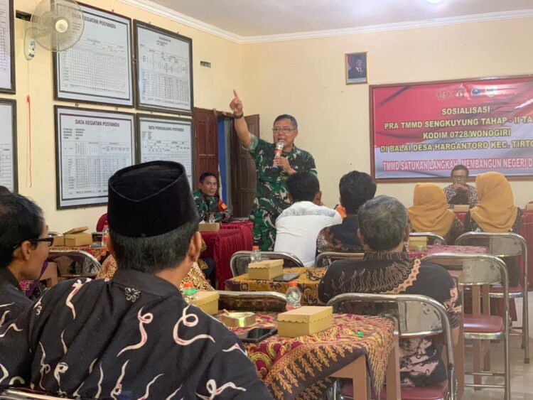Warga Hargantoro Siap Bersinergi Membangun Desa Melalui TMMD