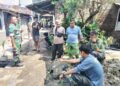 Sukseskan Solo Berseri, Babinsa Serengan Kerja Bakti Bersihan Lingkungan