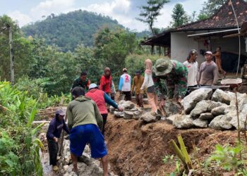Kemanunggalan TNI Dan Masyarakat Sudah Terlihat Saat Pra TMMD