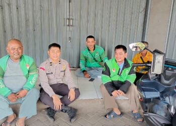 Pererat Silaturahmi, Polsek Setu Ajak Komunitas Ojol Jaga Kamtibmas di Wilayah Setu