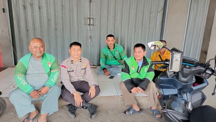 Pererat Silaturahmi, Polsek Setu Ajak Komunitas Ojol Jaga Kamtibmas di Wilayah Setu
