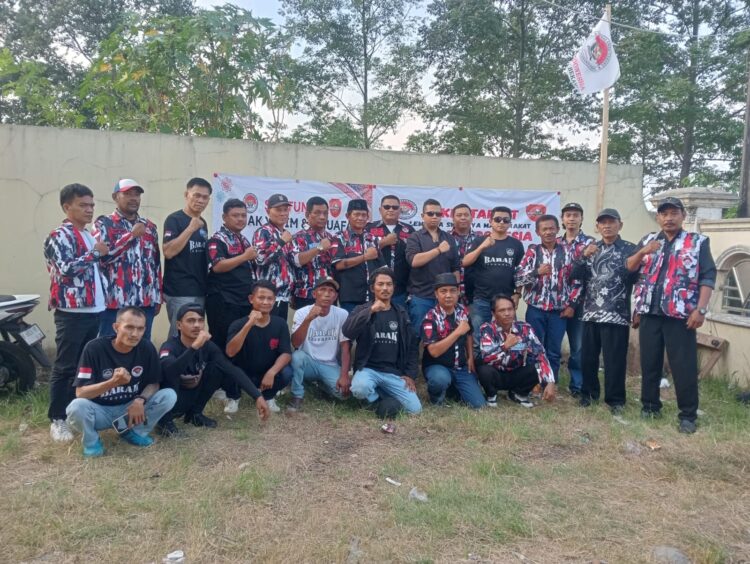 Resmi Berdiri di Cikarang Utara, LSM Barak Indonesia Salurkan Santunan untuk Anak Yatim dan Dhuafa