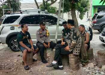 Bhabinkamtibmas Desa Jatibaru Sosialisasikan Layanan Polisi 110 kepada Warga Graha Bakti Kodam Jaya