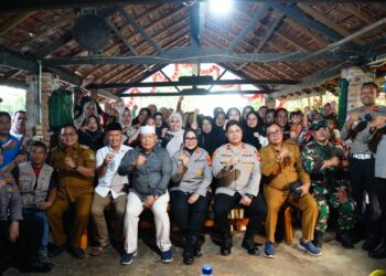 Lewat Jaga Bekasi On The Spot, Kapolres Metro Bekasi Dorong Warga Peduli Lingkungan dan Kamtibmas